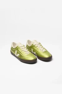 VEJA Panenka Leather – Pagi Pierre Eagle | Centre Commercial
